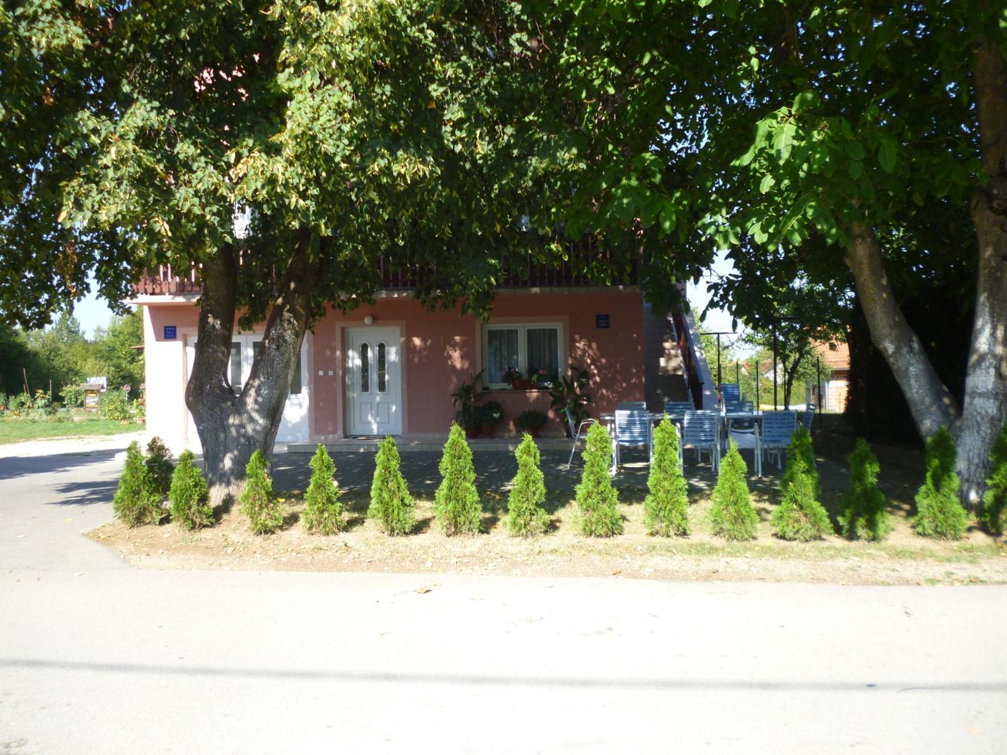 House Vukovic Hotel Grabovac  Kültér fotó